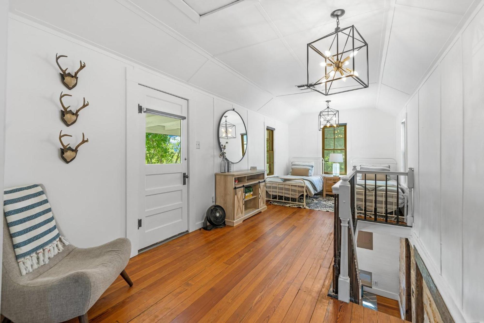 Katarina Haus - Hot Tub & Fire Pit Holiday home Fredericksburg