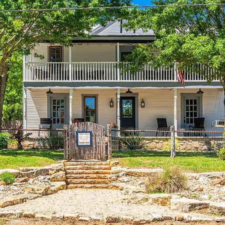 Katarina Haus - Hot Tub & Fire Pit Villa Fredericksburg Exterior photo